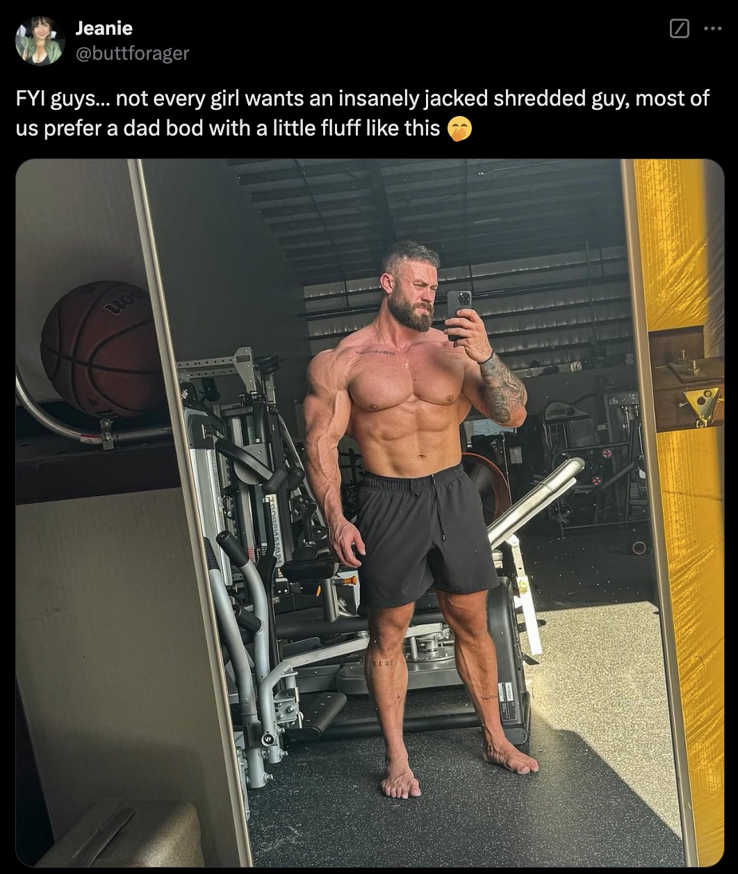 christopher bumstead - Jeanie Fyi guys... not every girl wants an insanely jacked shredded guy, most of us prefer a dad bod with a little fluff this 2100